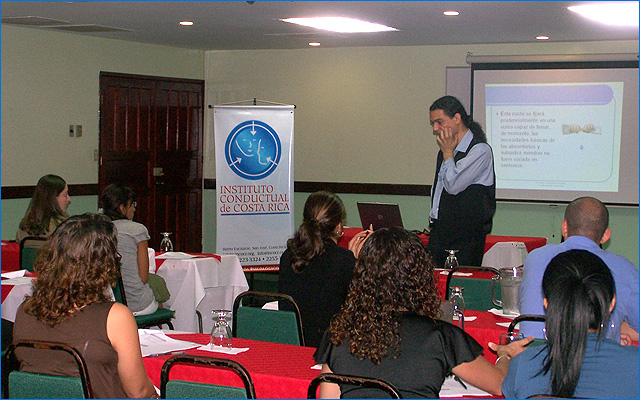 DIVORCIO: ABORDAJE LEGAL Y PSICOLÓGICO