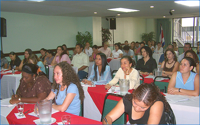 TRATAMIENTO CONDUCTUAL DE LA AGORAFOBIA Y LA ANSIEDAD GENERALIZADA